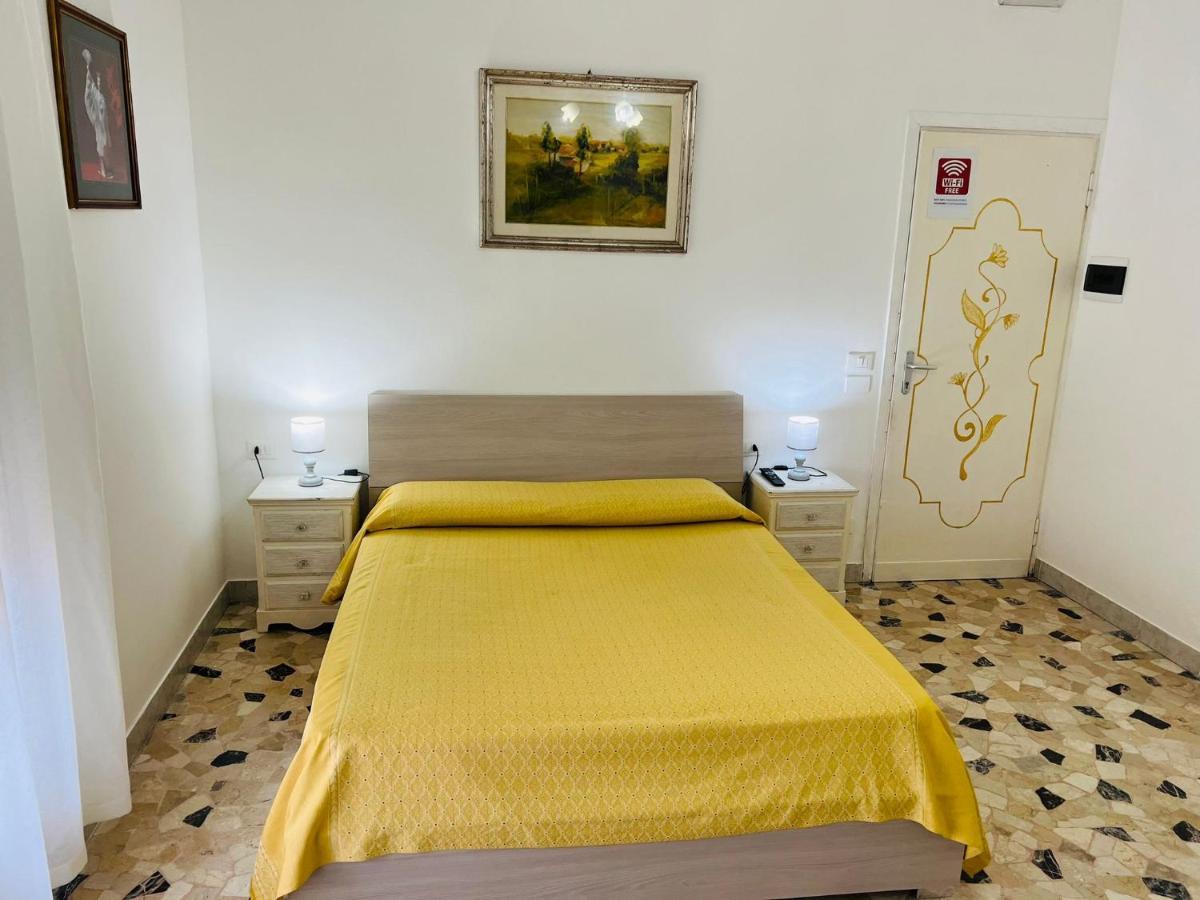 Le Maschere Bed & Breakfast
